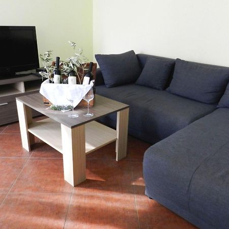 Smaragdna Villa Yourcroatiaholiday Премантура Стая снимка