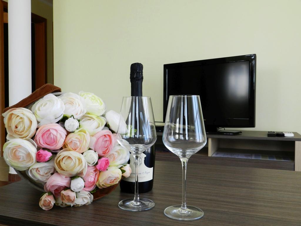 Smaragdna Villa Yourcroatiaholiday Премантура Екстериор снимка