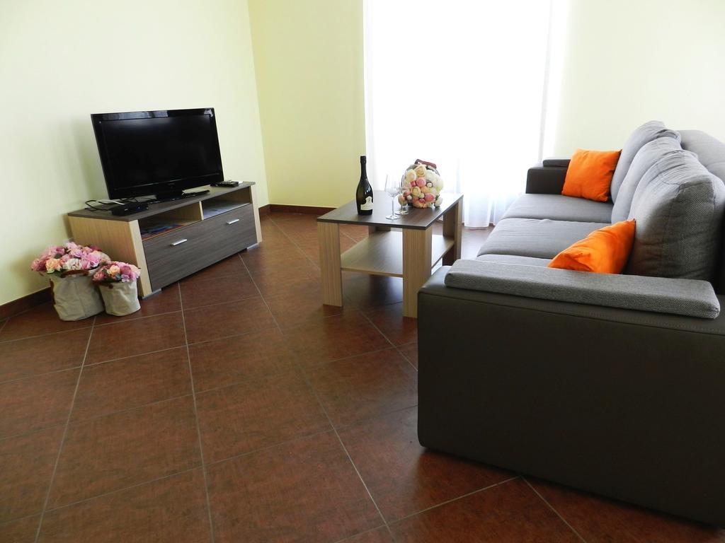 Smaragdna Villa Yourcroatiaholiday Премантура Екстериор снимка