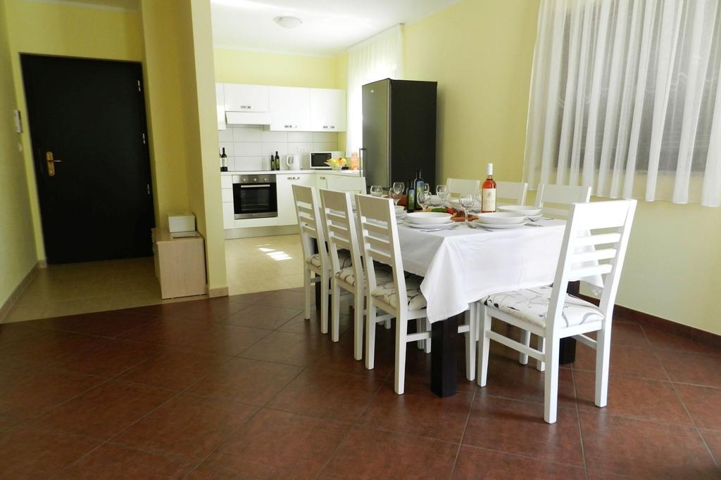 Smaragdna Villa Yourcroatiaholiday Премантура Екстериор снимка